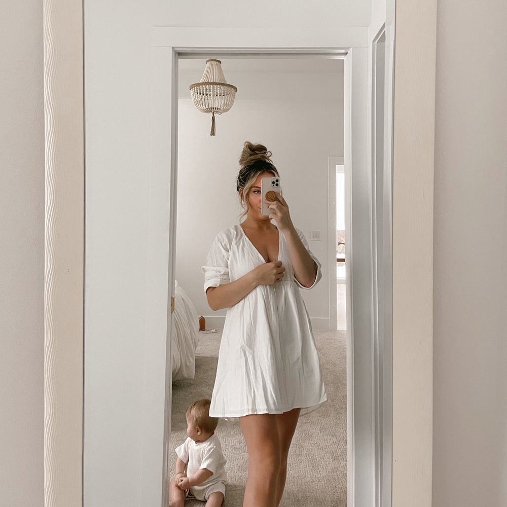 Flowy white dress